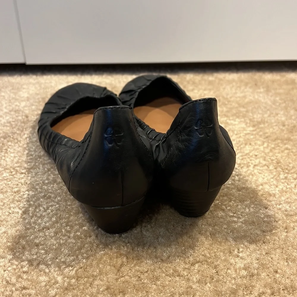 Lucky Brand Black Leather Wedges 9